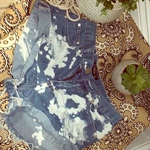 High waisted pixi and diamond shorts